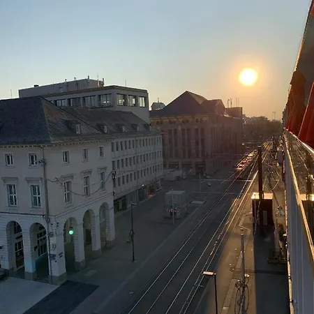 Готель Am Markt 3*